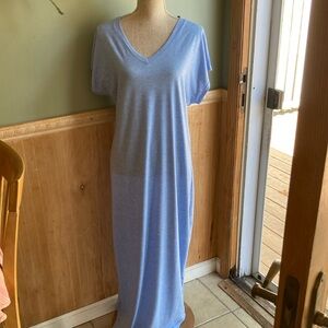 Light blue v-neck maxi tee shirt dress